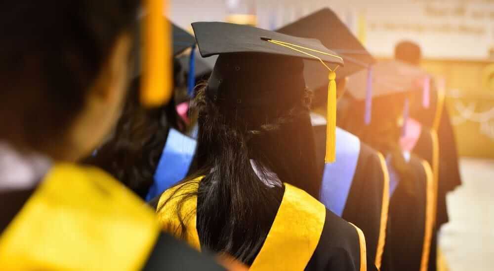 how to write a college commencement speech